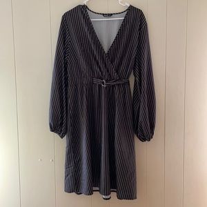 3/$15 ⭐️ SHEIN Curve black & white striped dress